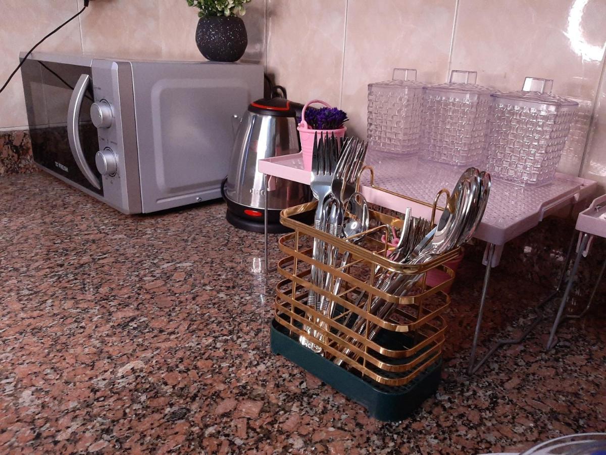 Royal Apartment In Talaat Harb Downtown Kairo Bagian luar foto